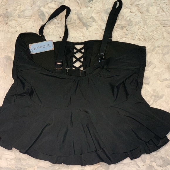Other - Plus size 2pc Swim suit w/ cover up